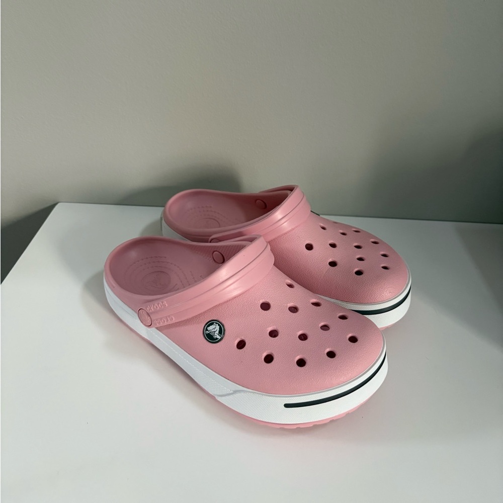 CROCS Classic Clog in Pink and White
